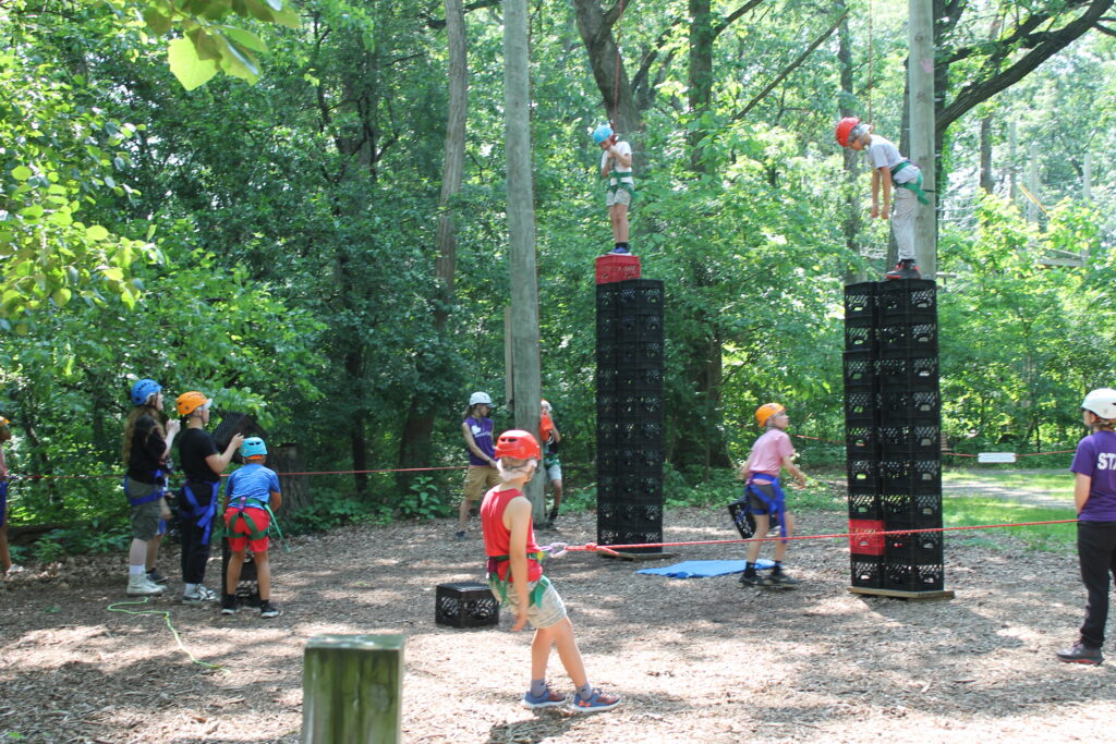 photo of crate climbing outdoors